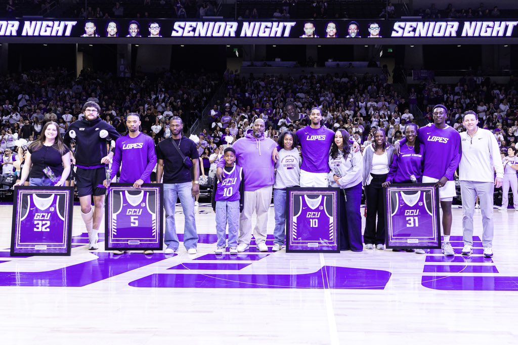 GCU_MBB's tweet photo. Our guys 💜 https://t.co/trjbBBuChF