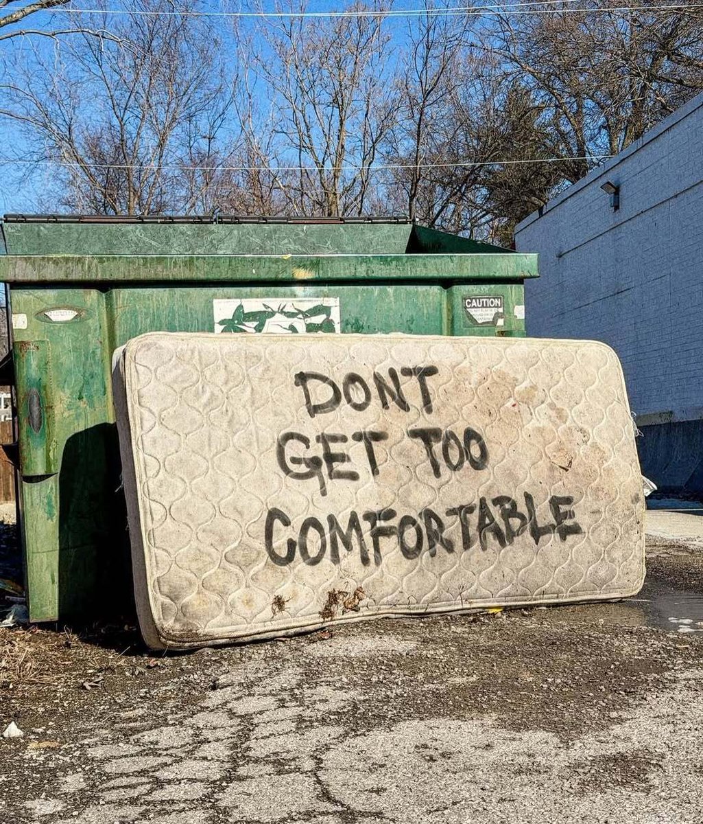 ARTIFAXING (@pedestrian) on Twitter photo 