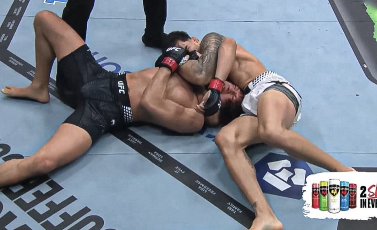 OGBastards's tweet photo. #UFC326 ALBERTO MONTES ๐ป๐ช !!
ROUND 2 SUBMISSION OVER RICKY TURCIOS! #UFCprelims https://t.co/HYHKgR1kW5