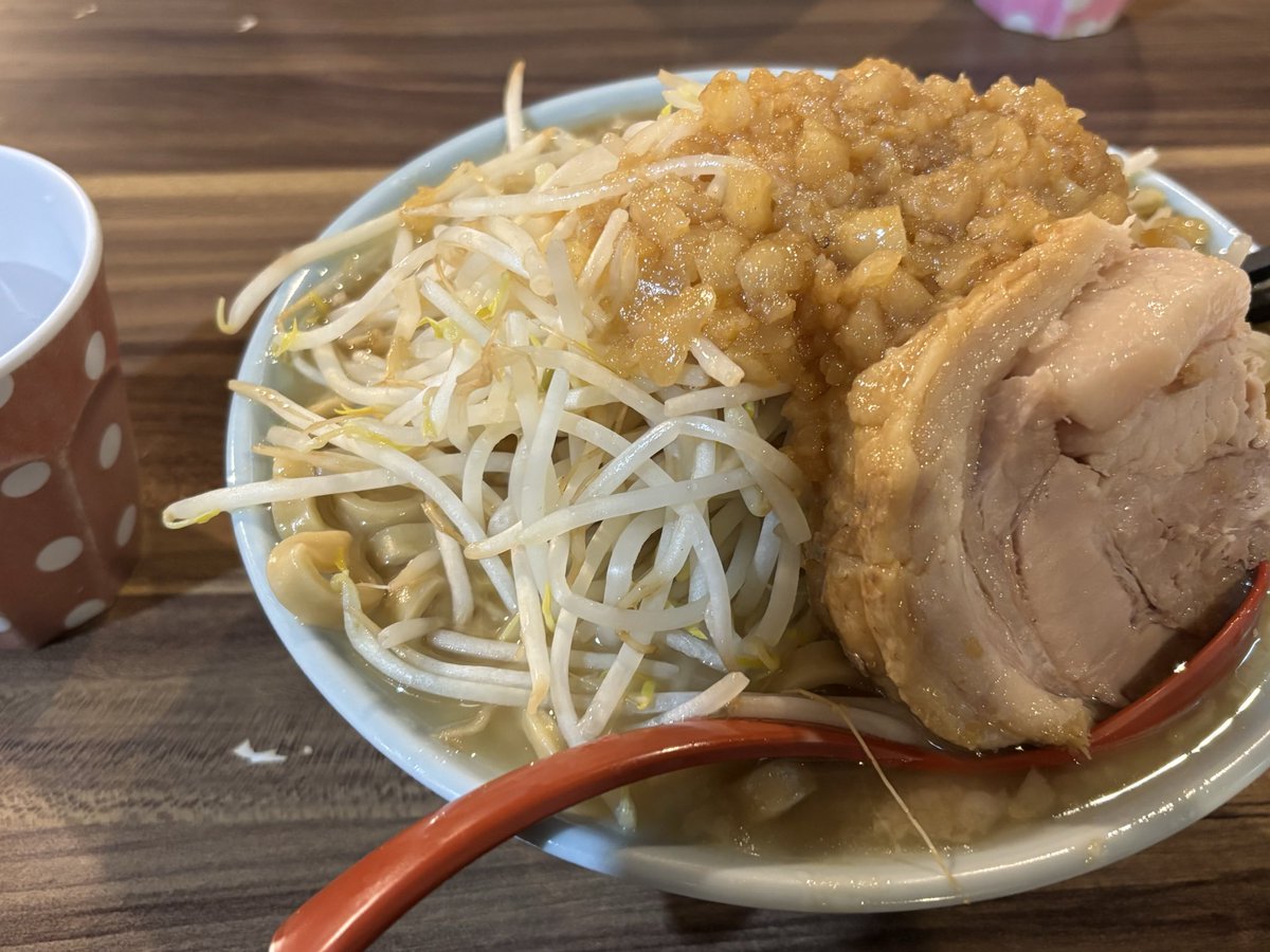 37杯目
肉の部位変わったと聞いて行ったんやけど食ったら飛びました
ここより美味いとここの世に無い