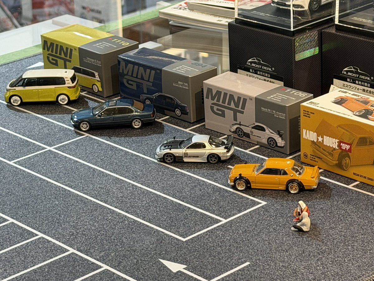 littlelegard's tweet image. 今日は肌寒い日ですね、そんな寒暖を繰り返して暖か頂き春になって行きますね。待ち遠しい春🌸本日も宜しくお願いします！

#miniGT