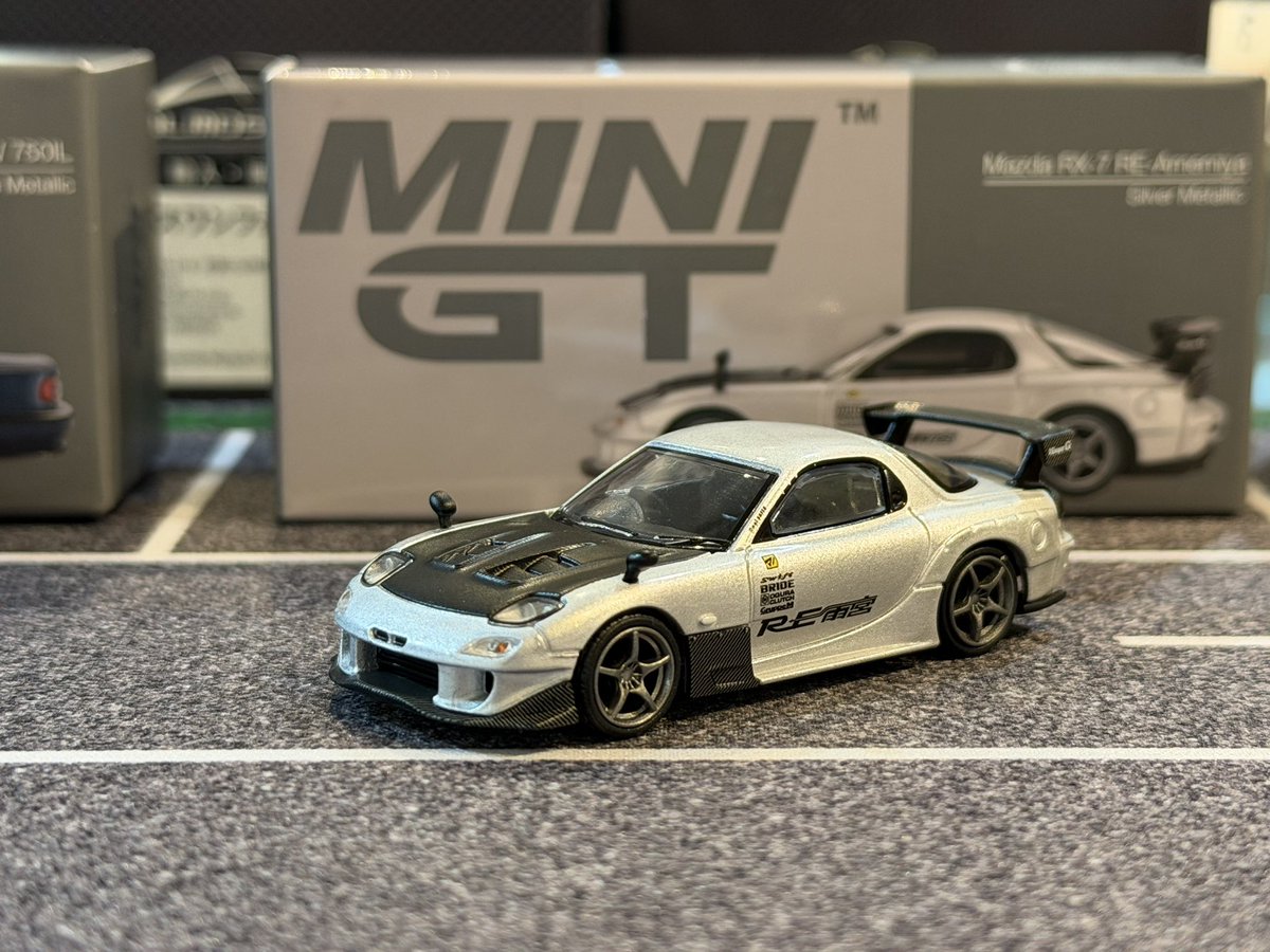 littlelegard's tweet image. 今日は肌寒い日ですね、そんな寒暖を繰り返して暖か頂き春になって行きますね。待ち遠しい春🌸本日も宜しくお願いします！

#miniGT