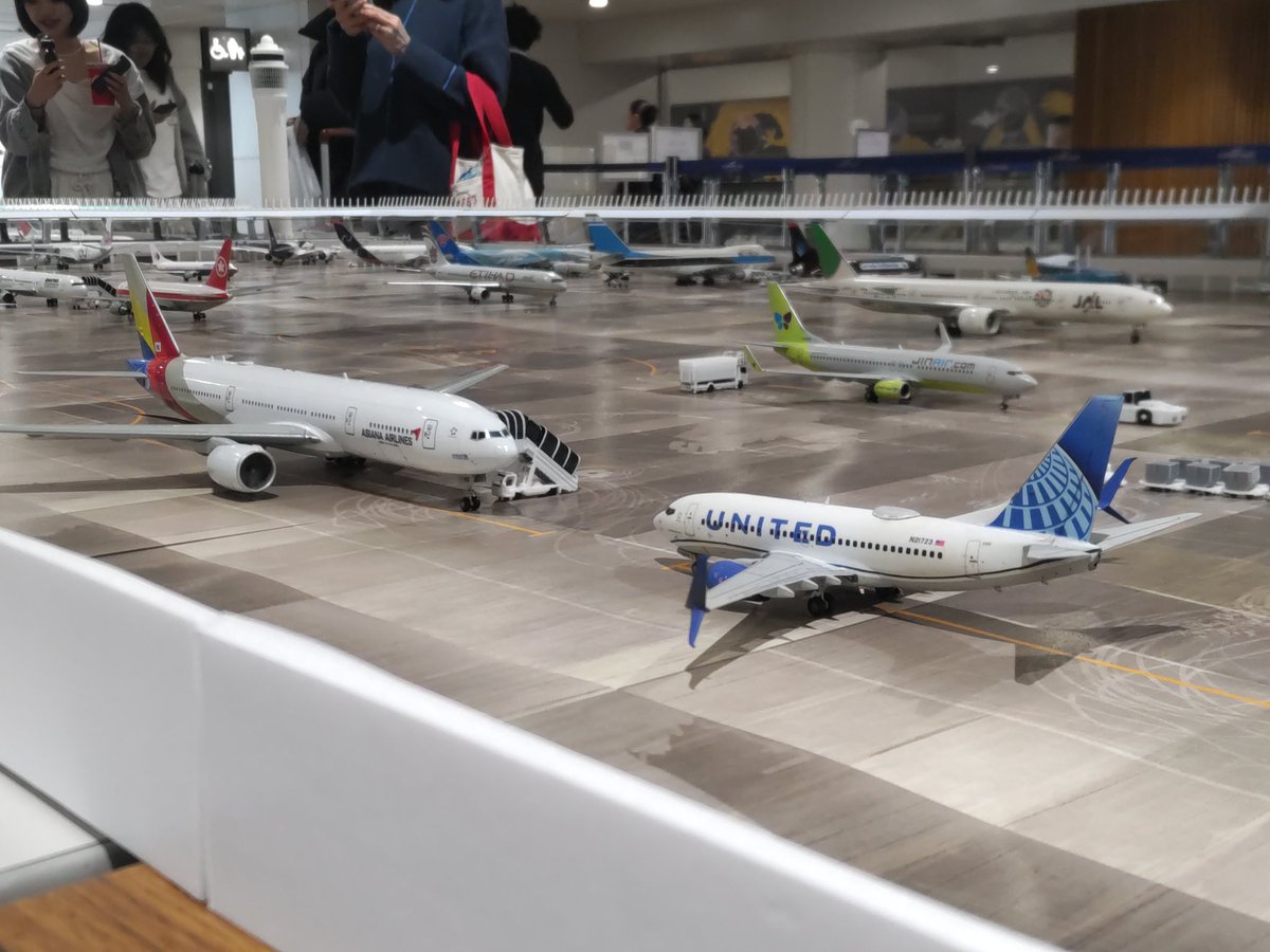 ｵﾊﾖｳｺﾞｻﾞｲﾏｽ！