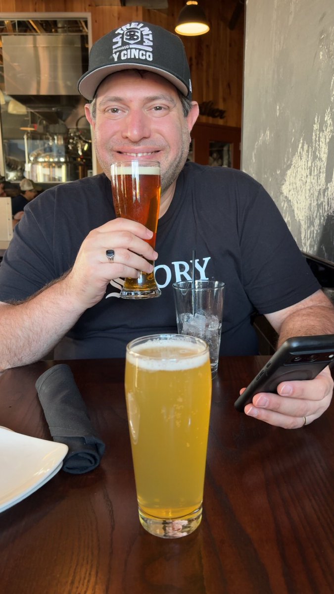 Jennifer S tweet media