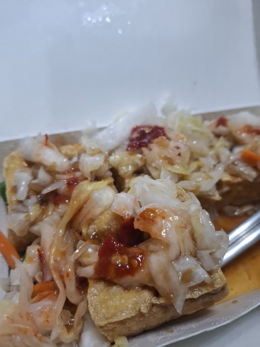 台湾のB級グルメといえば臭豆腐ですね🤭♥️