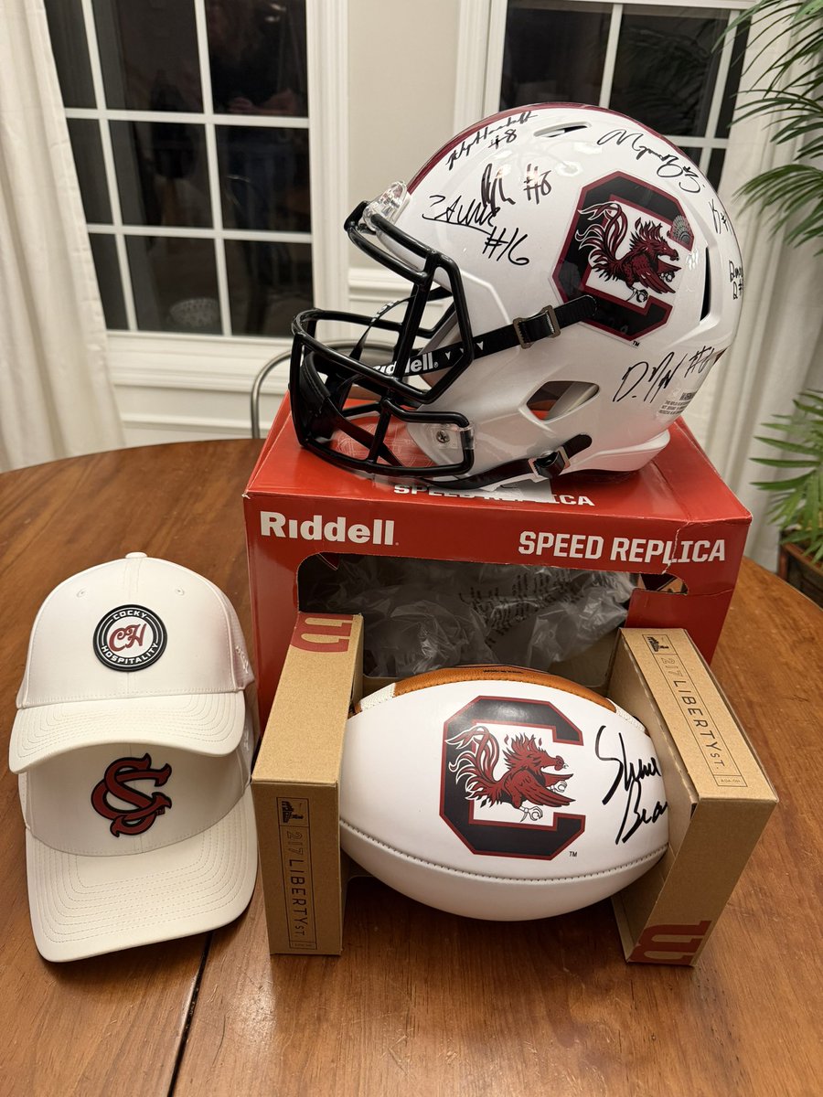 Cocky Hospitality tweet media