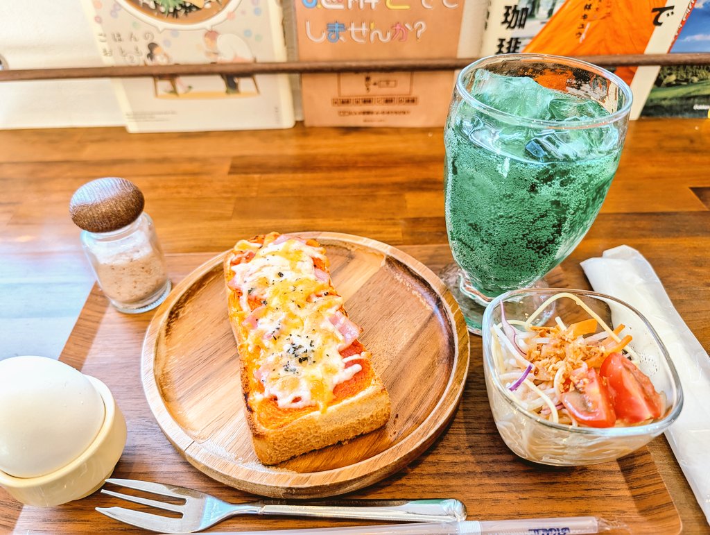 naoki_hase1986's tweet photo. 久しぶりに朝からコーヒータイム☕
暖かくてホッとする(｡･･｡) https://t.co/DRI6Zc1KIG