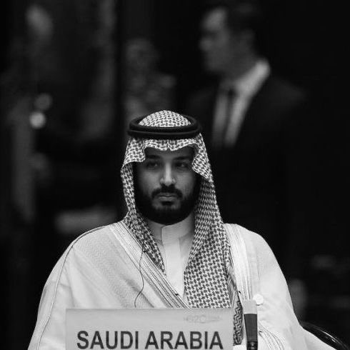 vo_7i's tweet photo. ادعس على فِطس الخشوم الأفانيس
ودوس ببساطيرك على ارقابهم دوس

يـا نسل شيخان الظفر والـنـوامـيـس
إللـي خذو مـن كـل نامـوس نامـوس. https://t.co/lHtjCe58ba