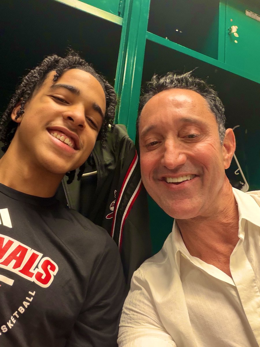 Jonathan Blue tweet media