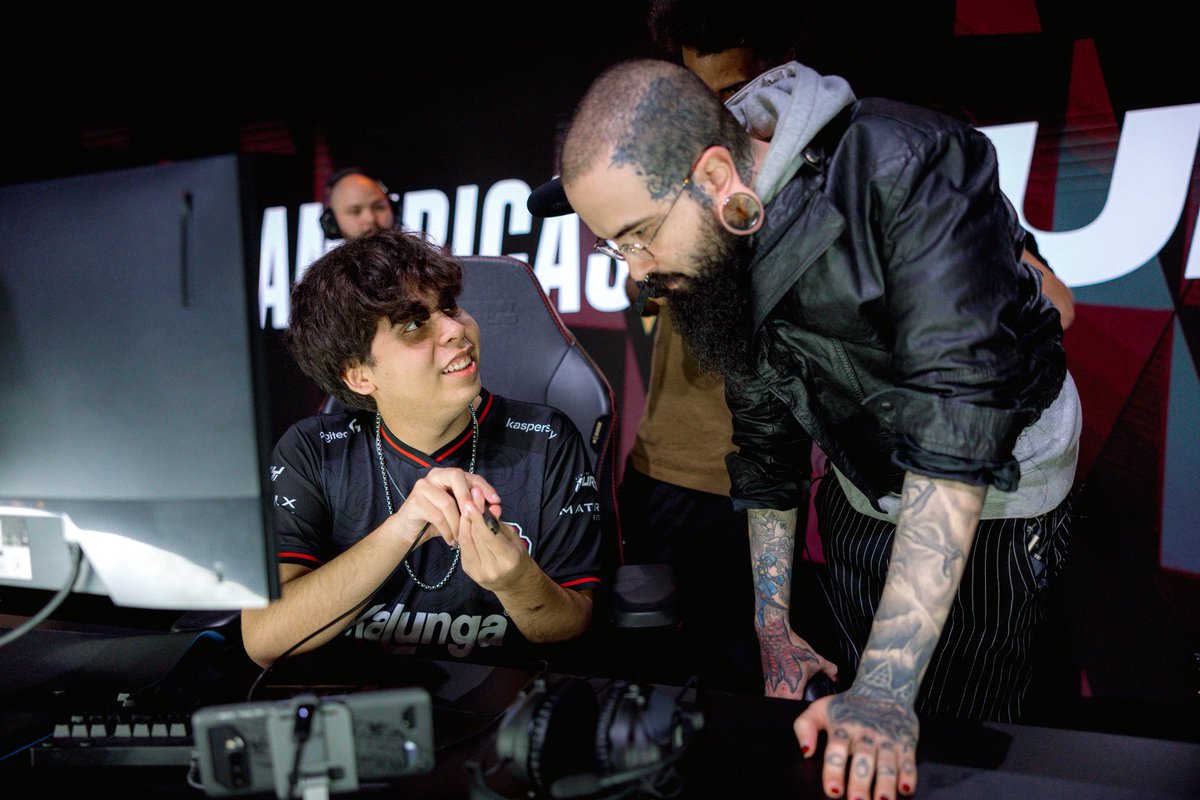 Distrito Esports tweet media