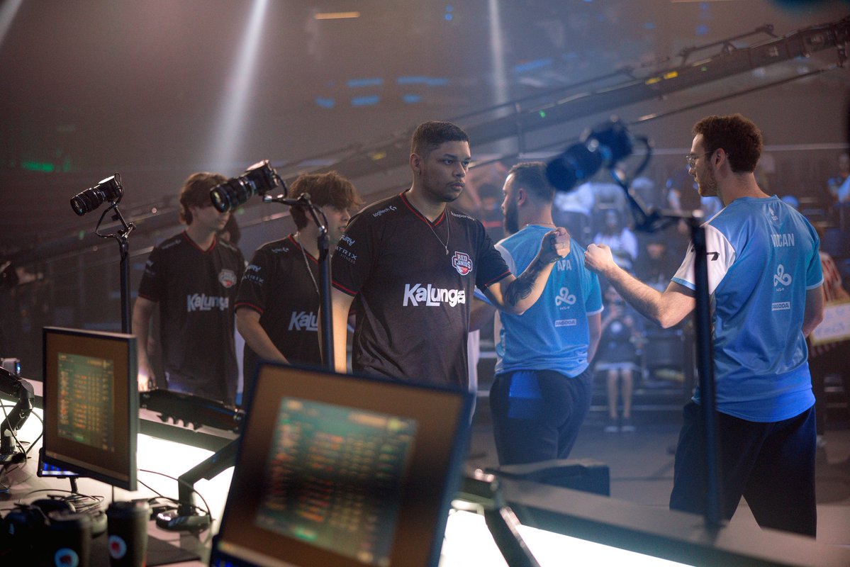 Distrito Esports tweet media