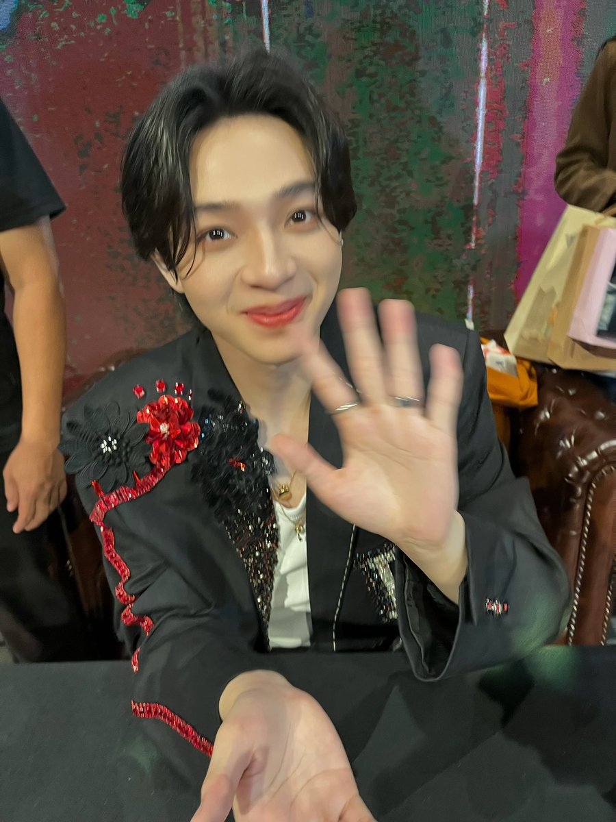 บิสกิตซ่อนโมจิ{🐢&🏀}น.นอร์ธ กับ น้อลเด๋อ ขี้ซุย tweet media