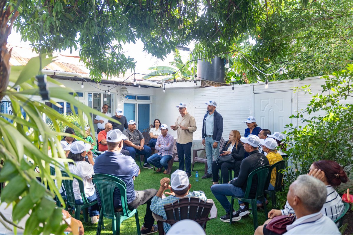 irodriguezduran's tweet photo. Encuentro institucional del @PRM_Oficial en el municipio de Luperón, un espacio que nos permite intercambiar ideas, evaluar avances y coordinar acciones para seguir fortaleciendo nuestra organización. #SomosPRM https://t.co/CVNs2JFfOB