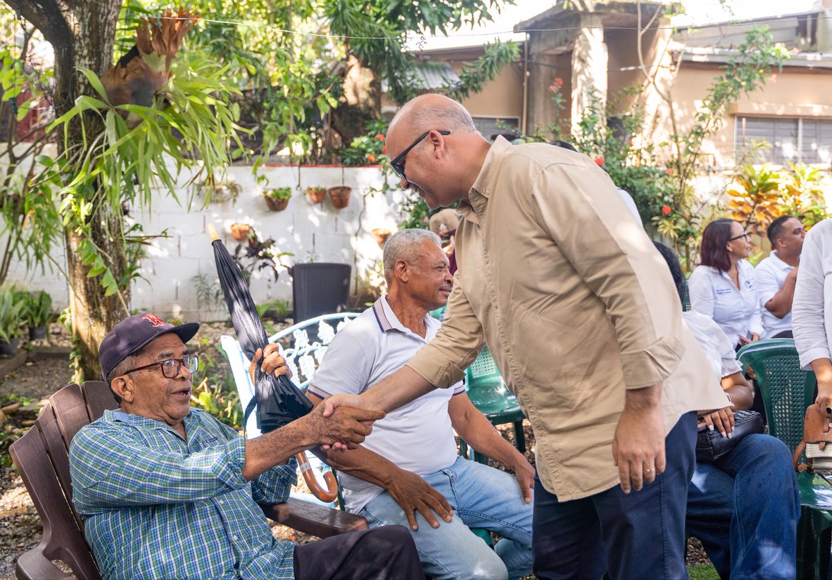 irodriguezduran's tweet photo. Encuentro institucional del @PRM_Oficial en el municipio de Luperón, un espacio que nos permite intercambiar ideas, evaluar avances y coordinar acciones para seguir fortaleciendo nuestra organización. #SomosPRM https://t.co/CVNs2JFfOB