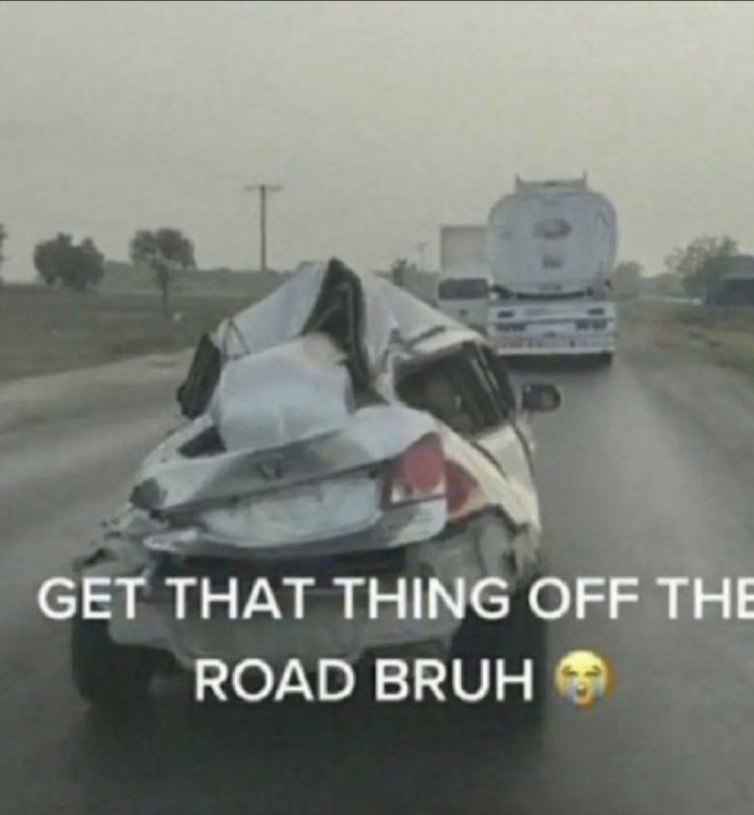 illegally blonde tweet media