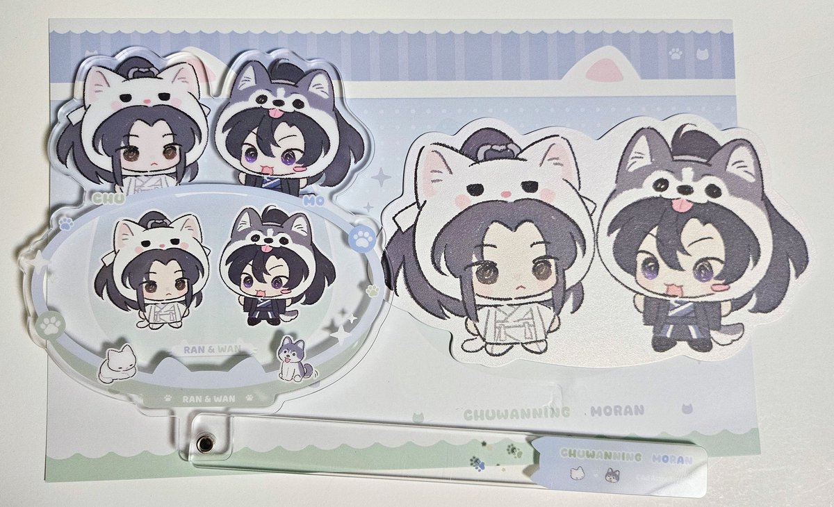 HTWY_GT's tweet photo. the part of new 2ha merch arrived first🥰 bcs rest sold out in a flash at the offline stores😭 https://t.co/m3cNC3GVh6