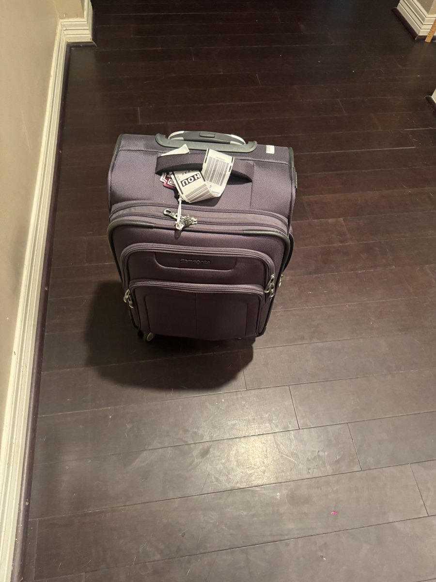 loadbuster4's tweet photo. Packed 10 pairs of underwear for a 5 day trip in case I shit myself. #prepared #expecttheexpected https://t.co/by2XNkaANT