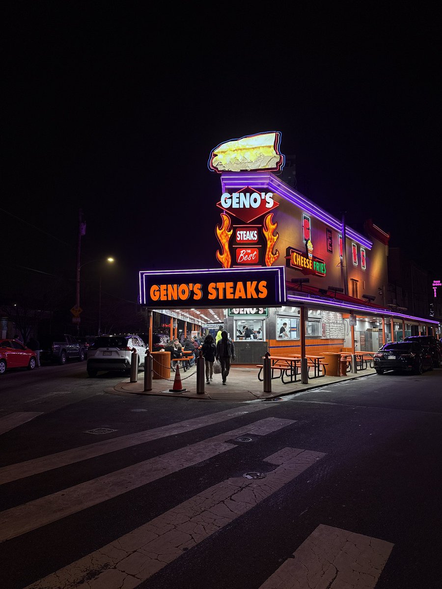 xKAWAiiFU tweet media