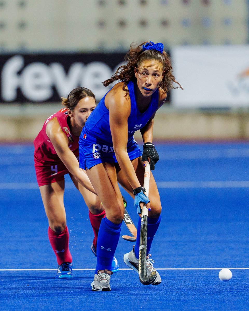 ¡MUNDIALISTAAAAAS! 😍😍😍

El Team Chile 🇨🇱 de Hockey Césped Femenino 🏑 logró su segunda clasificación consecutiva a un Mundial, luego de superar a Japón en una DRAMÁTICA definición a penales en las semifinales de los Qualifiers de Santiago.

Luego de igualar 1-1 en el tiempo