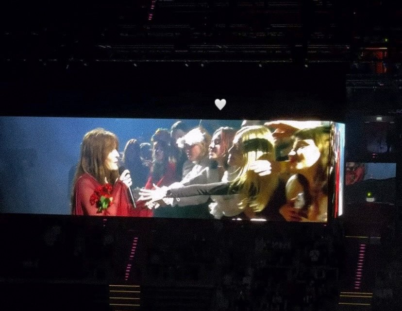 juls ★ tweet media