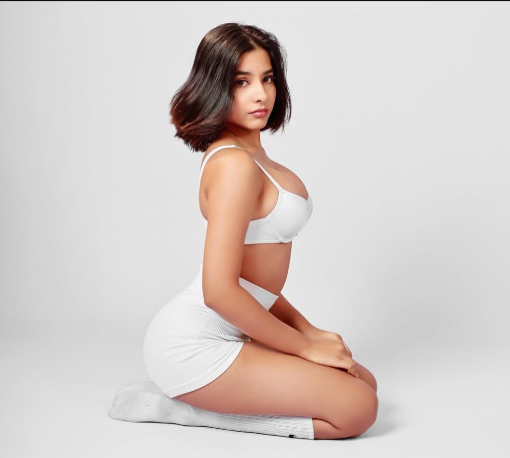 LThorbroth13310's tweet photo. Aurora thevudiya πππ€€
Dm me to get edit your photo
#AuroraSinclair #aurora #AuroraSinclairhot #AuroraSinclairhot
#hotedits @abigail62718886 @arun564600 @Blackyytrib @cognito22r @cognito22r @DreamerT96 @FunnyFucki77792 @jaga10242 @Serviceact85 @Tamannaahhot @tkfgoons https://t.co/EQGo2dSjry