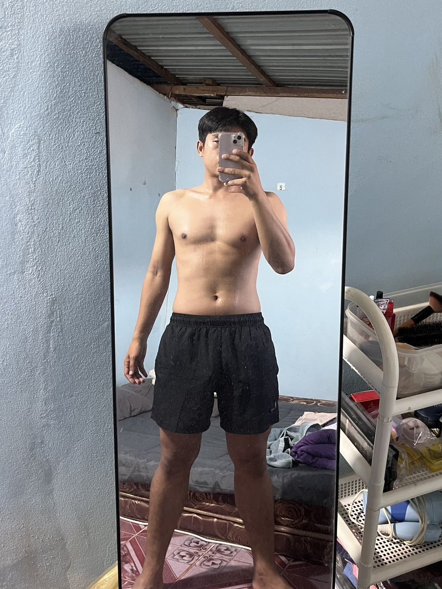 Toptop tweet media