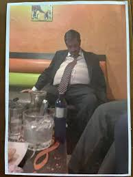 Registro Civil presenta una denuncia en la Fiscalía contra Aquiles Alvarez por presuntas inconsistencias con su cédula! INSISTO, AQUILES ESTÁ MÁS CAGADO QUE PALO DE GALLINERO. SU ABOGADO "KOLA EN FUNDA" ES UNO DE LOS RESPONSABLES.