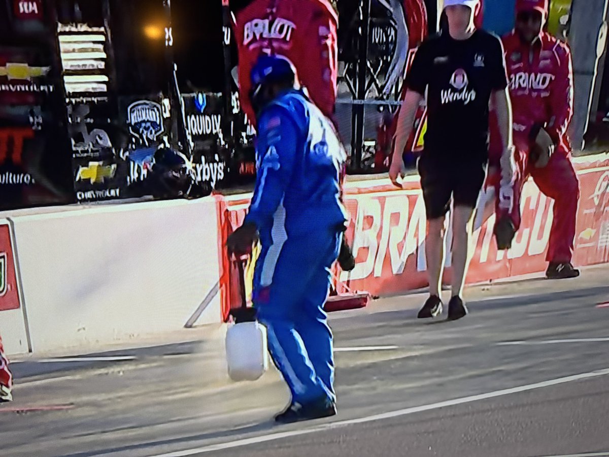 todd_morey's tweet photo. Want to know what that is?
When I was in Pit Road at Daytona…I asked
It’s PJ1, the same stuff they use on the track to create another groove https://t.co/5rWh0lVmCa