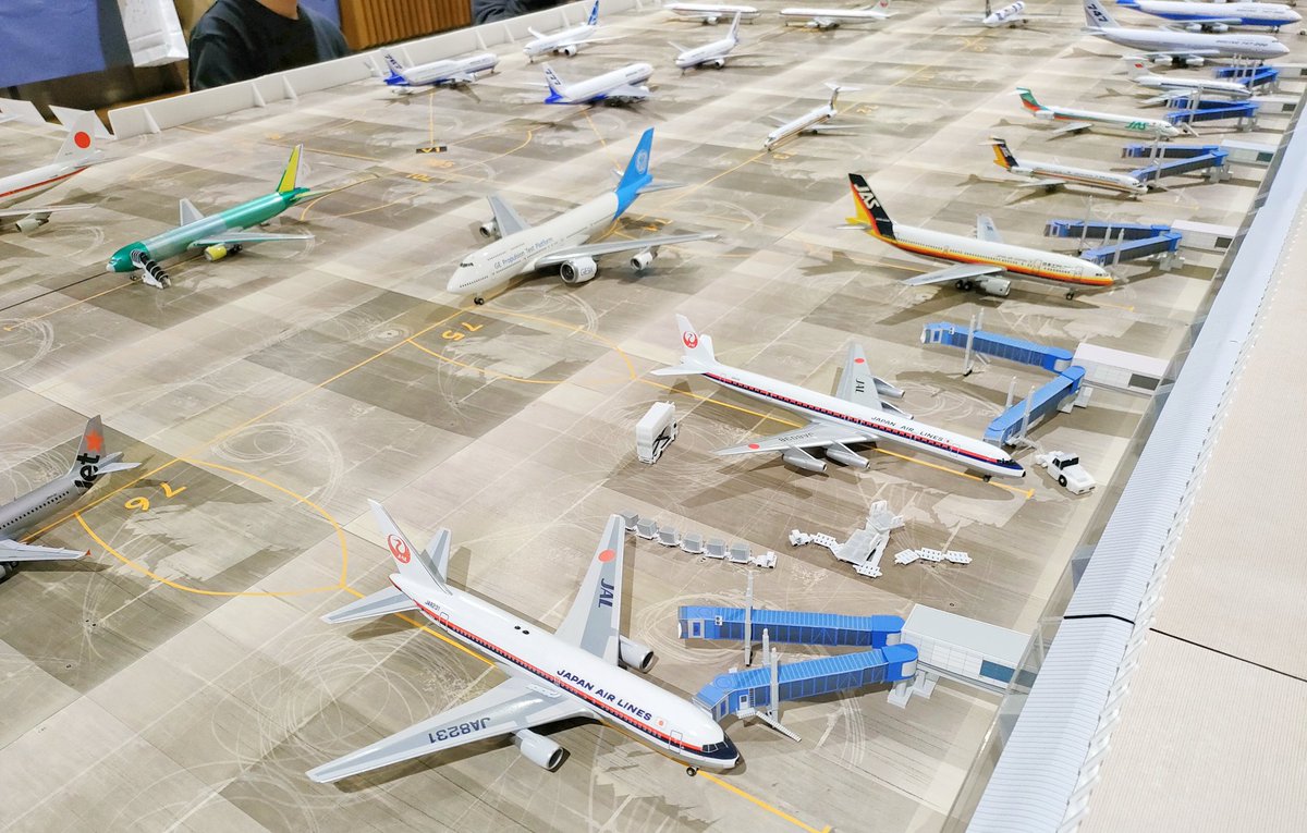 旅客機プラモフェス tweet media