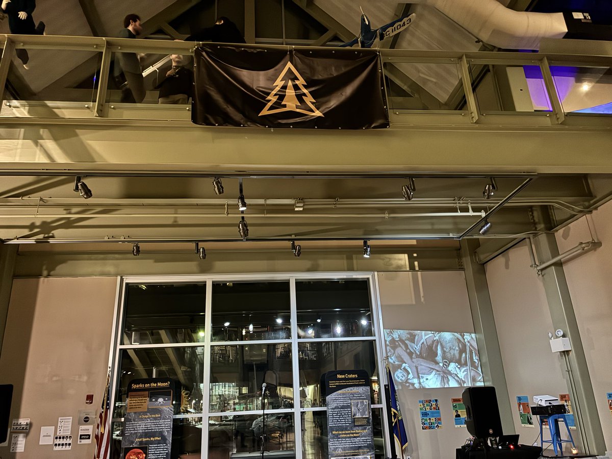 Live Free or Die Candle Company tweet media