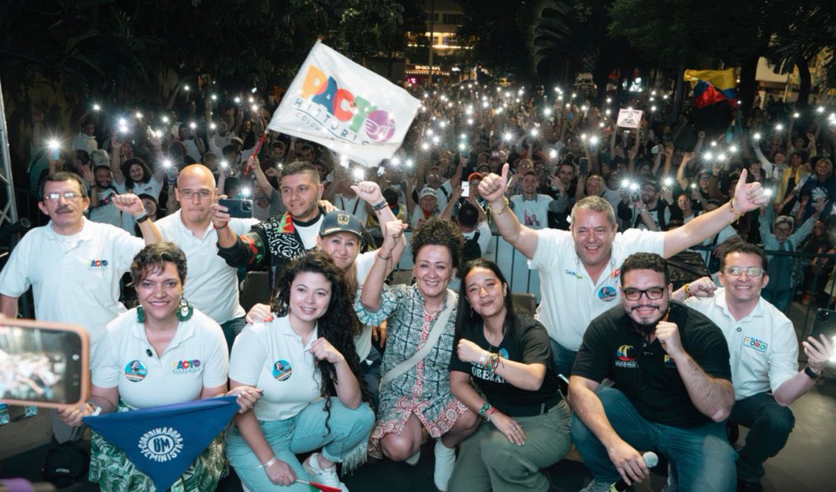 Antioquia presente. Antioquia no es Uribe.
#AntioquiaDosVecesPacto