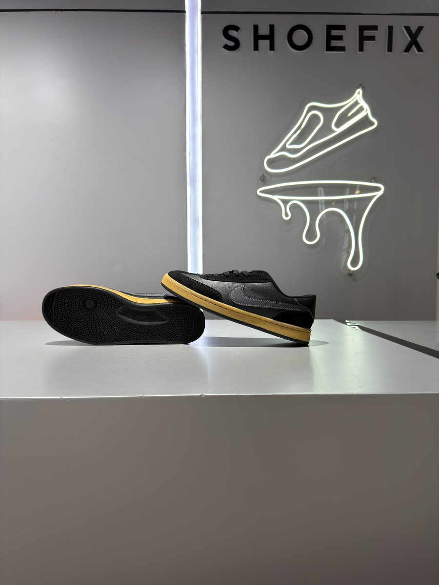 Shoefix_tz tweet media