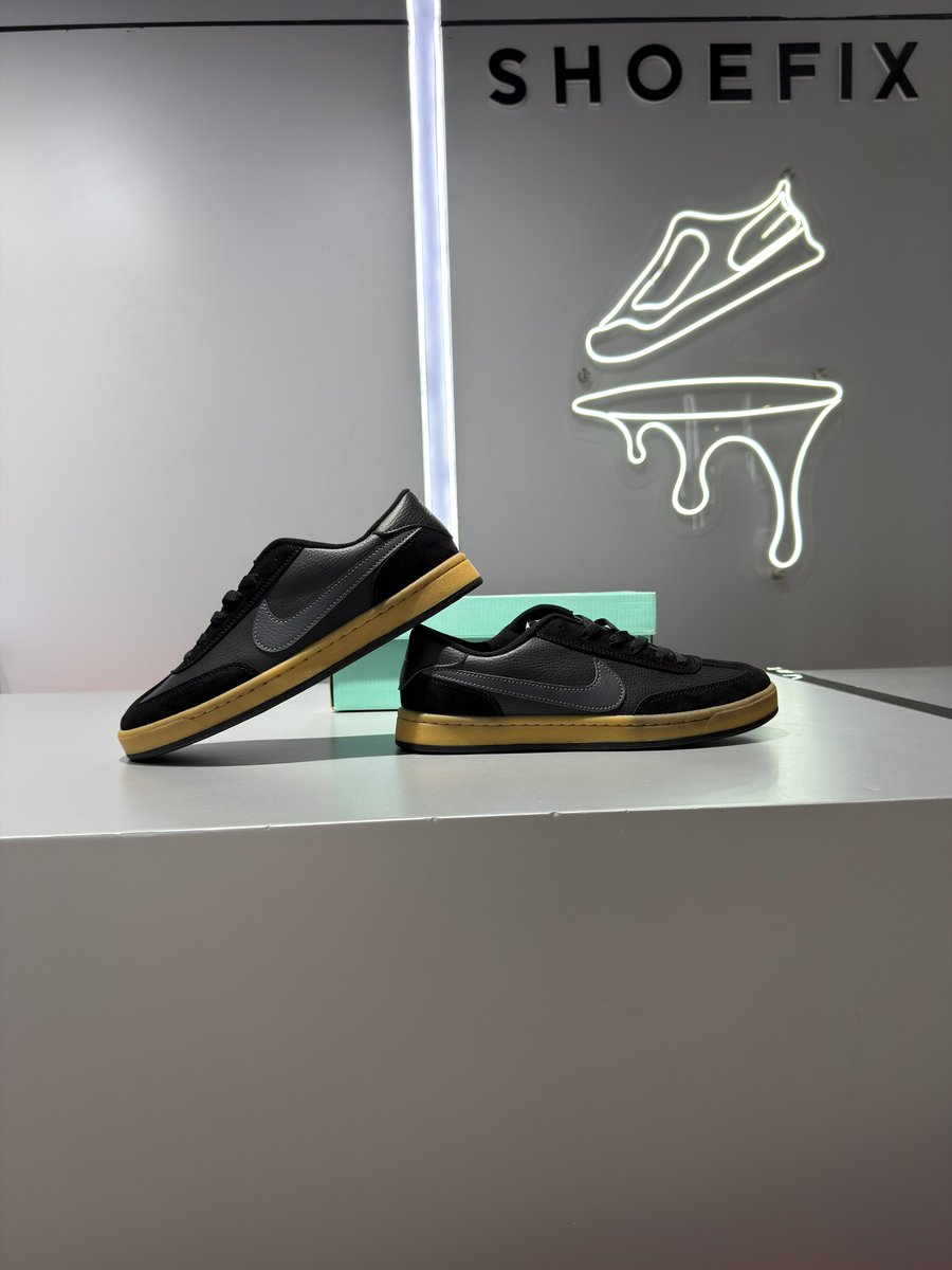 Shoefix_tz tweet media