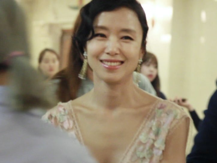 접속이 tweet media