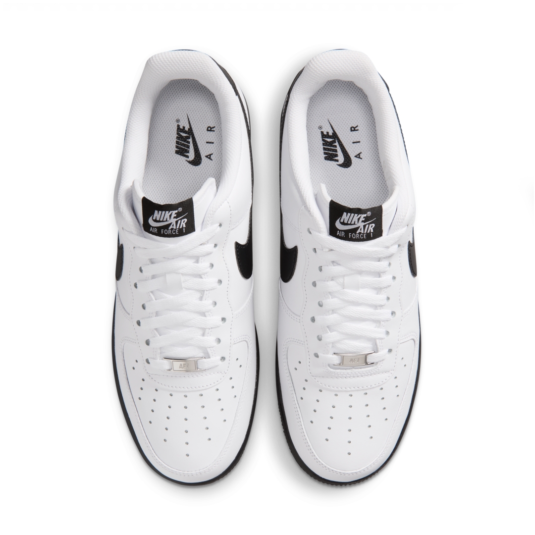 fullress's tweet photo. 【2026年 発売予定】
NIKE AIR FORCE 1 LOW “White/Black” (ナイキ エア フォース 1 ロー “ホワイト/��ラック”) [FJ4146-129]

https://t.co/4l6zXECTUG https://t.co/vxvBnJ4Kha