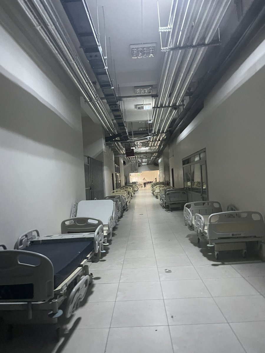 En sevdiği ölmemiş gibi ölümü düşünüyorum sabahlara kadar kontrol ettiğin hastanın 5 te melek olması o gün nasılsın  amca dediğimde sesin çıkmamıştı sevdiklerimiz keşke hep kalsa