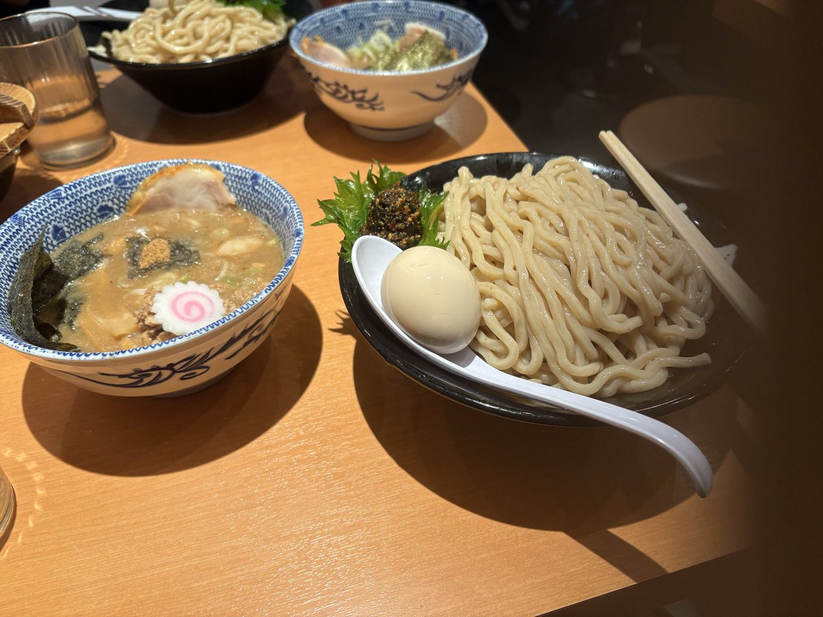 haoyo's tweet photo. 六厘舎〜 https://t.co/jY83rmfBNa