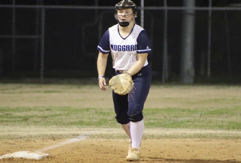 mackenziecuba29's tweet photo. A little late but had a great game at Garner coming out on top with a 22-9 score! I walked, lined out and doubled! #SoftballRecruiting @HoggardSoftball https://t.co/yLnRcjLwPu