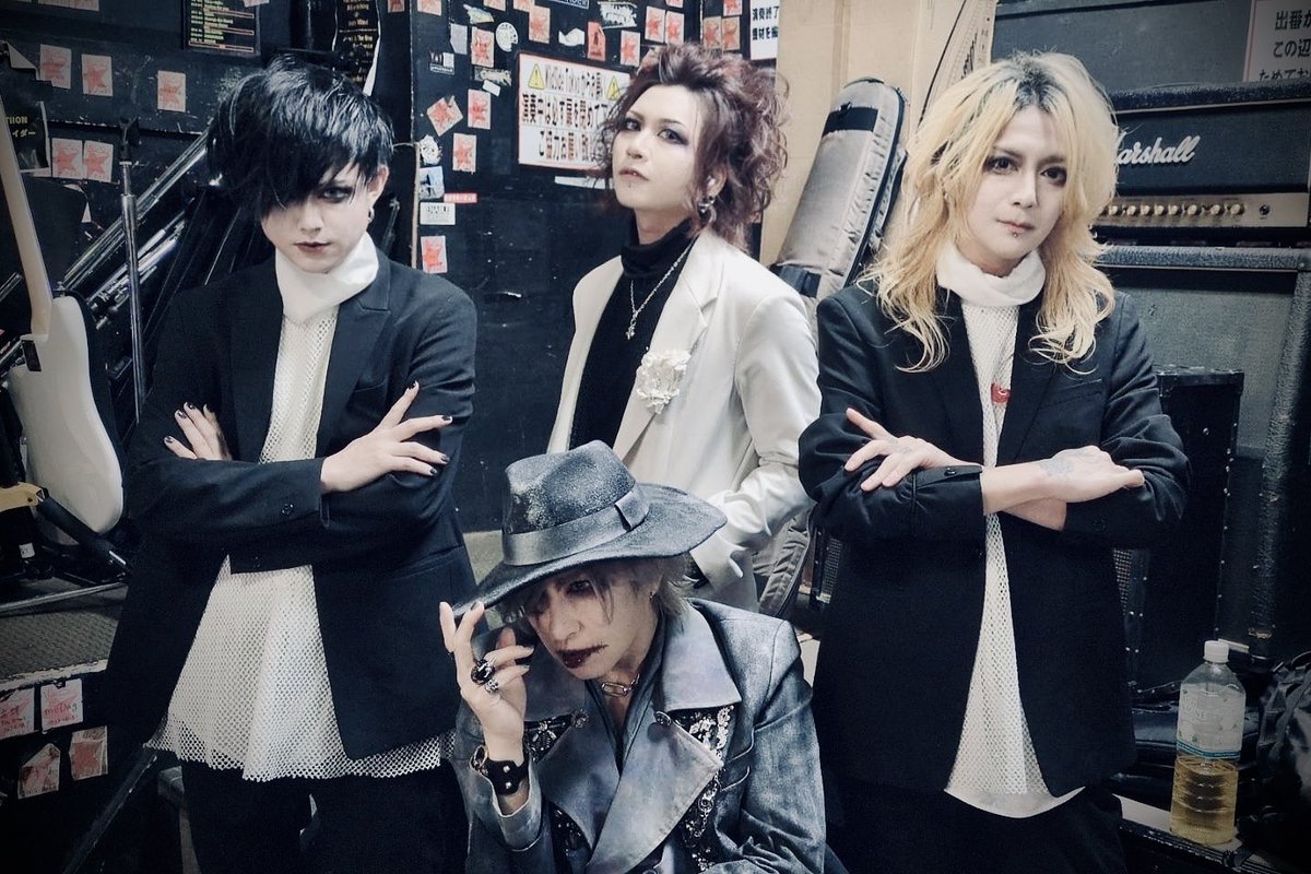 ARTiCLEAR tweet media