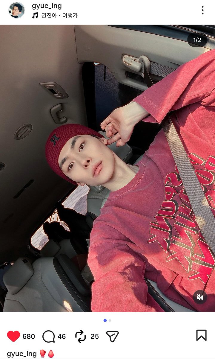 연히 tweet media