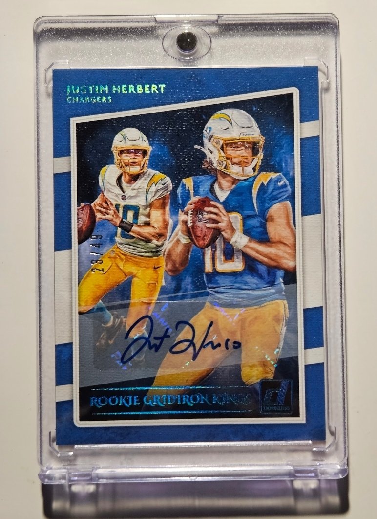 Some Ashwhole tweet media