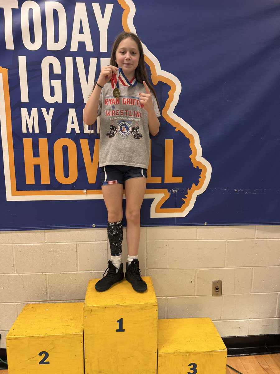 Bode_Parsons21's tweet photo. Lauren is the USA MO District 8 12u 70# champion! https://t.co/EnczTRxOCv