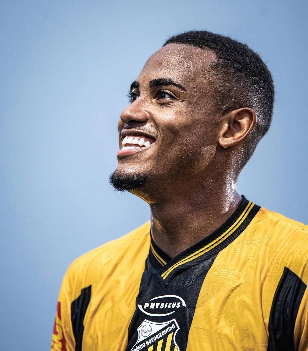 BarDoColorado's tweet photo. O Internacional disputa a contratação do zagueiro Patrick, do Novorizontino, e enfrenta concorrência não apenas da MLS.

Atlético-MG, São Paulo e Santos já avisaram à diretoria do clube paulista que pretendem formalizar propostas pelo defensor após a final do Campeonato Paulista. https://t.co/8FOYOPtBuO