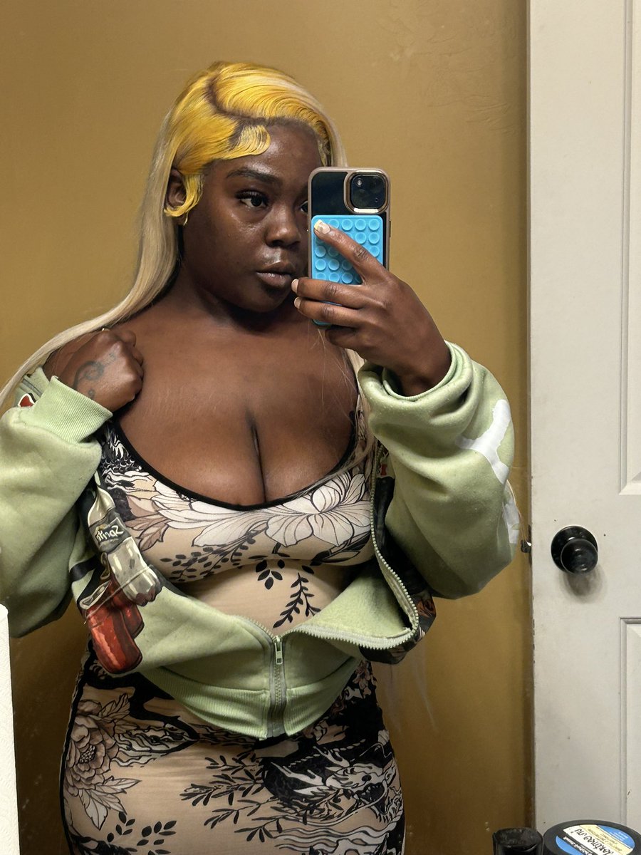 likelytobehigh's tweet photo. 🥷🏾please 🙄 https://t.co/WjnvIqw18A