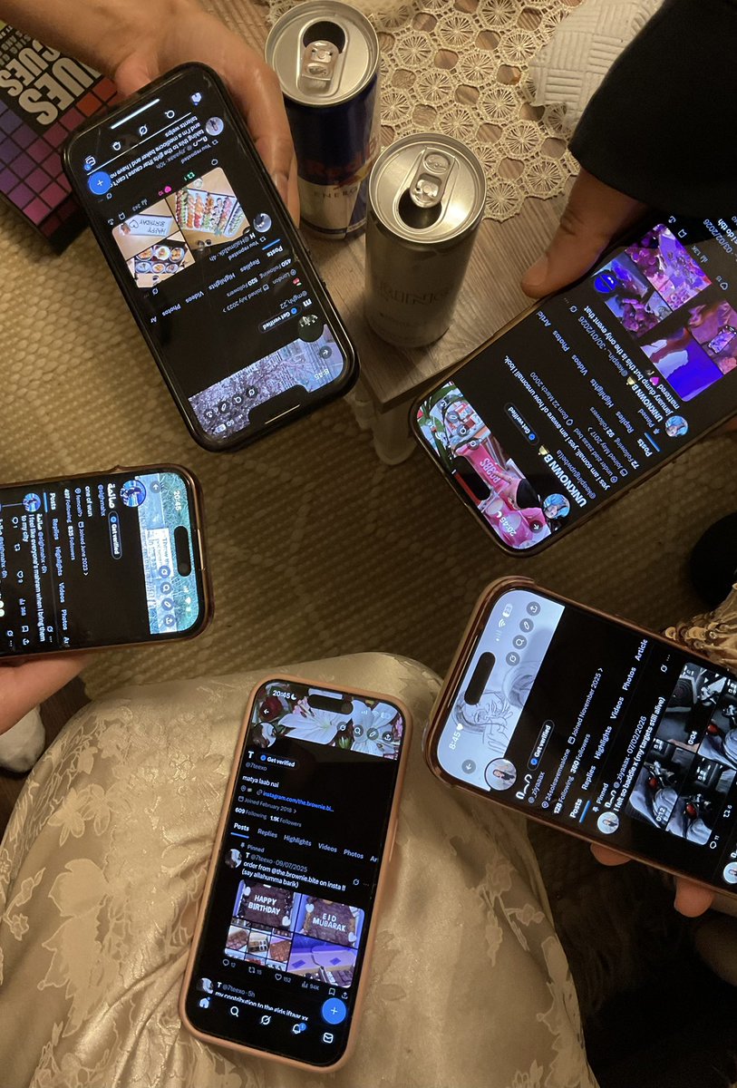 σ tweet media