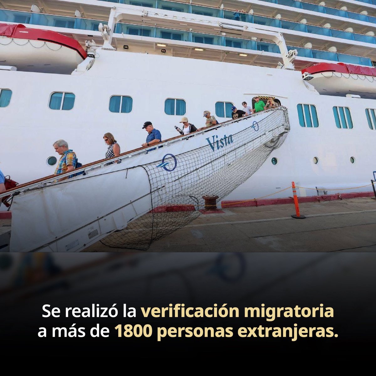 INAMI_mx's tweet image. El #INAMI en Guerrero 🇲🇽 realizó una inspección migratoria al crucero MS VISTA ⛴️, procedente de Acajutla, República de El Salvador🇸🇻; con más de mil 800 personas a bordo que arribaron al Puerto de Acapulco. ⛴️🏝️

A su llegada se contabilizaron mil 102 pasajeros y 774