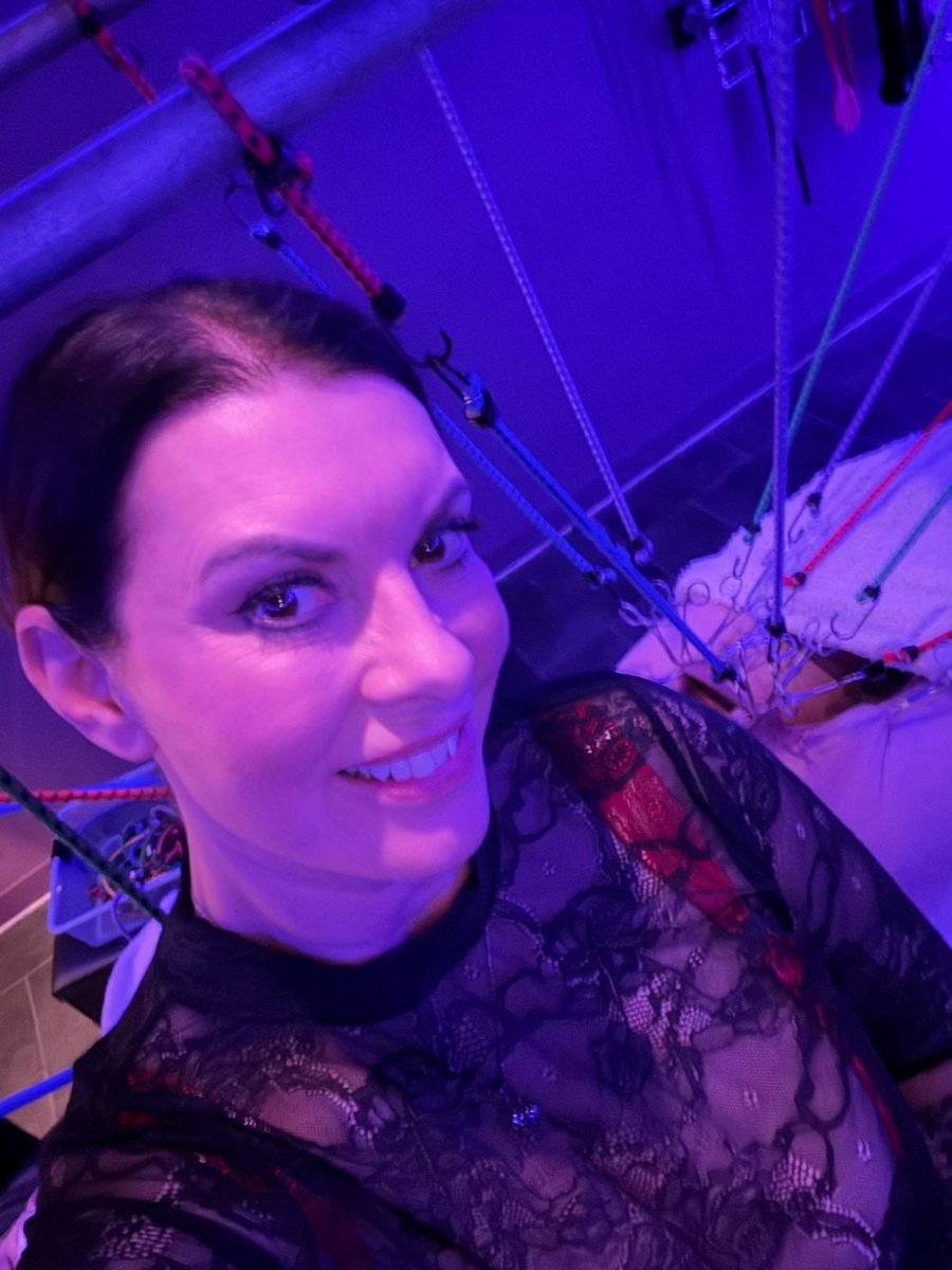 Cuirboilli tweet media