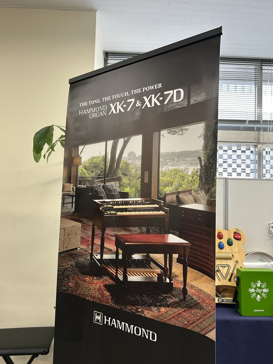 motifok's tweet photo. ハモンドXK-7見に来た！！！！！！！！！！！！！！、！！ 
！、、！！！
6接点に絶頂してる https://t.co/FnizEvoPM2