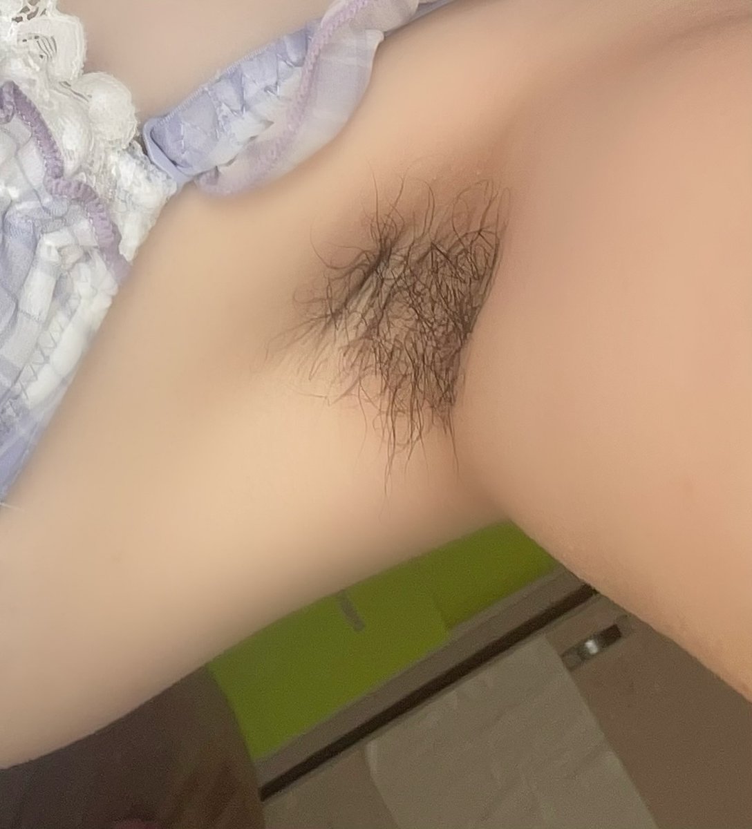 ちなつ tweet media