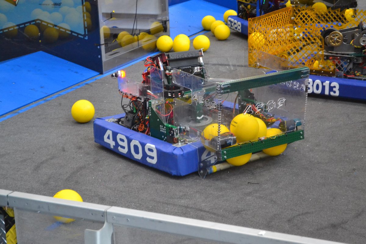 Team 4909 tweet media